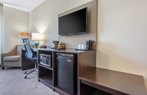 South Blooming Grove Hotel | Sleep Inn & Suites Monroe - Woodbury