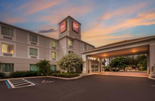 Port Charlotte Hotel | Sleep Inn & Suites Port Charlotte-Punta Gorda
