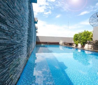 Talat Yot Hotel | Sleep Withinn