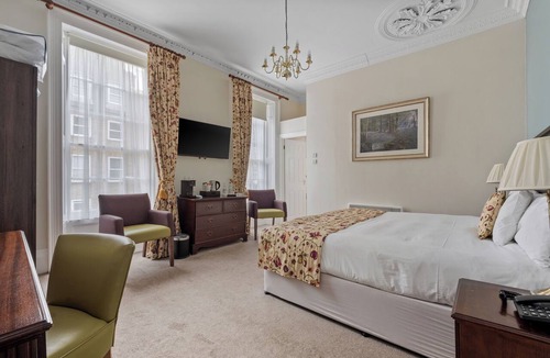 Dorchester Hotel | Sleeping Bear Hotel Dorchester