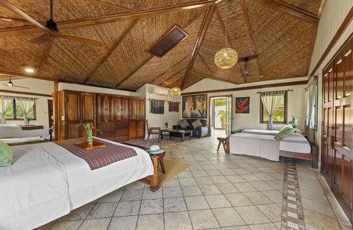 Good Living Camp Resort | Sleeping Giant Rainforest Lodge