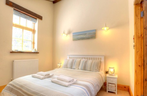 Hunmanby Cottage | Sleeps 18 complex with private pub and hot tub - Please contact us for a price!