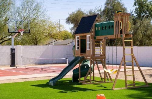 Deer Valley House | Sleeps 18 Private Pool & Hot Tub Playground