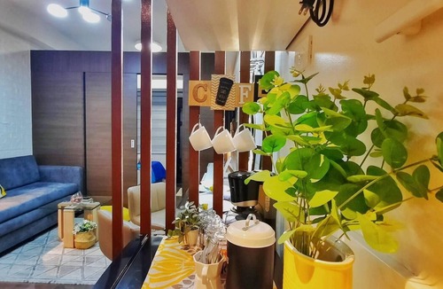 San Antonio Apartment | Sleeps 2 with Netflix and Free Wi-Fi