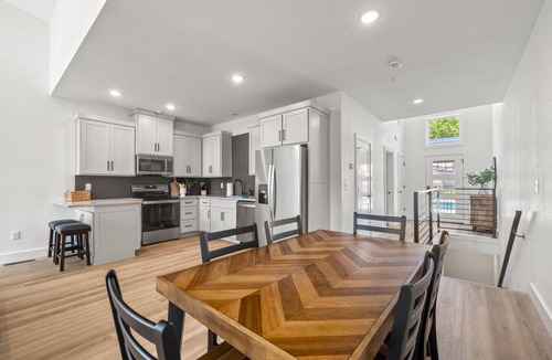 Kimberling City Villa | Sleeps 20|On Table Rock Lake + Pool + Arcade
