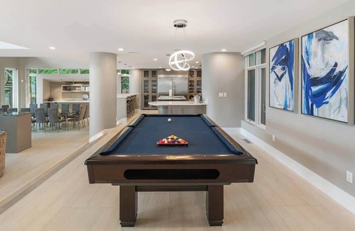 Sagle House | Sleeps 24! Luxe Waterfront Estate w Beach, Hot Tub