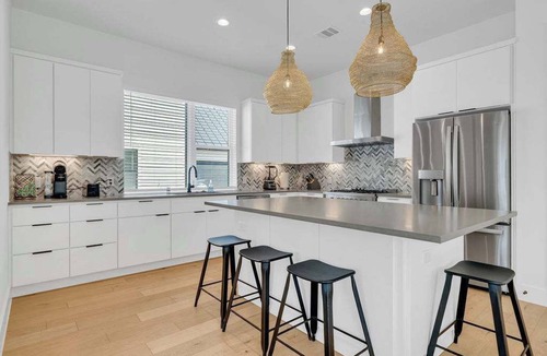 Riverside House | Sleeps 44, Luxury Compound, 2 Pools, 2 Kitchens