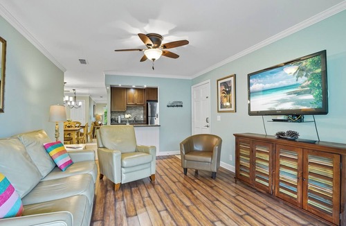 Demere Park Condo | Sleeps 6 Heated Pool Walk to Pier Village Ocean Walk J-10