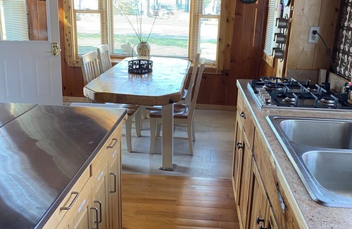 Whipholt Cabin | Sleeps 6! Northwoods escape near Walker w/Leech Lake views. Easy Lake access.