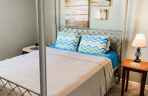Cypremort Point Cabin | Sleeps 8; Large Camp on Canal w/Bay View; Fish, Boat, Relax