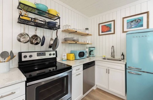 Islamorada House | Sleeps 8 | Sunset + Boat Basin | Islamorada
