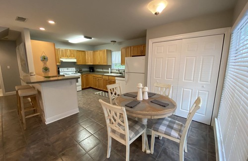 Covington House | Sleepy Lagoon Cottage - On 30 lush acres & just minutes from Downtown Covington!