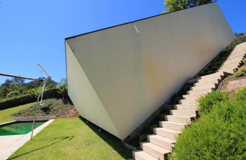Fornelos Villa | Slope Design Villa - Architecture villa with private pool