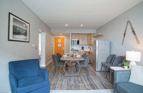 Edray Condo | Slope Side! 2 Bed 2 Bath Expedition Station 201
