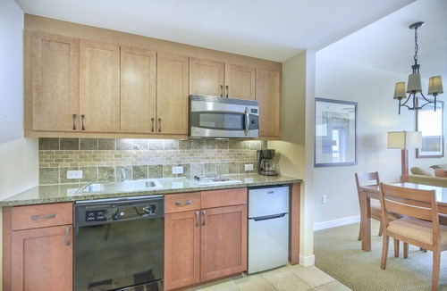 Winter Park Condo | Slope-Side Condo in WP Resort: Ski-in/Ski-out with Shared Hot Tub Access