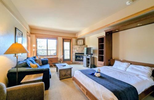 Mountain House House | Slopeside 2773A by SummitCove Lodging in Colorado