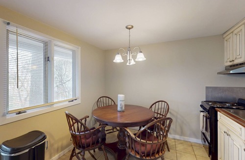 Sugar Mountain Condo | Slopeside condo w/kitchenette - within walking distance to Sugar Mountain Lodge