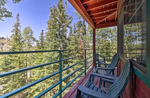 Brian Head Condo | Slopeside Condo with Hot Tub + Game Room Access!