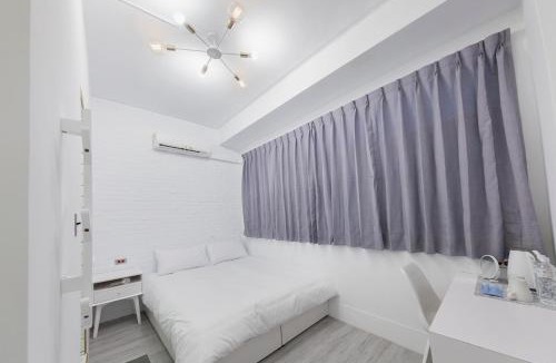 West Central District House | Slow Inn