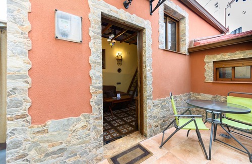Puerta del Angel Apartment | SLU33