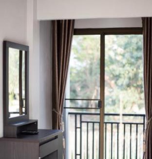 Lampang Hotel | Smaids Room