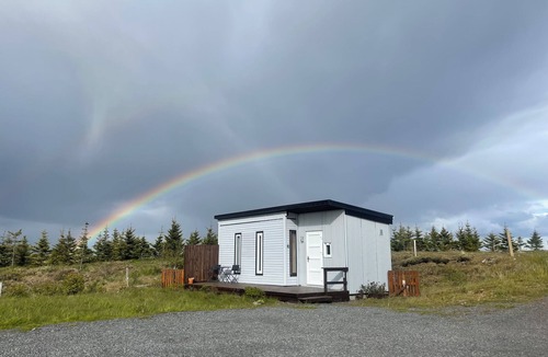 Selfoss House | Small but mighty: Immersed in nature, 10 minutes from Selfoss