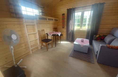 Hattfjelldal Ski Chalet | small camping cabbin with bathroom near by
