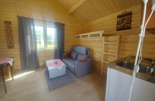 Hattfjelldal Ski Chalet | small camping cabbin with bathroom near by