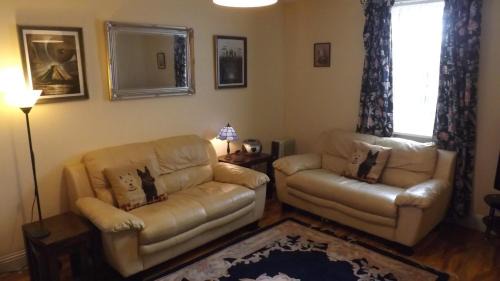 Cromarty Firth Apartment | Small cosy bothy