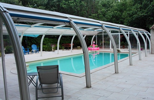 Trans-en-Provence Apartment | Small detached house with pool in TRANS EN PROVENCE