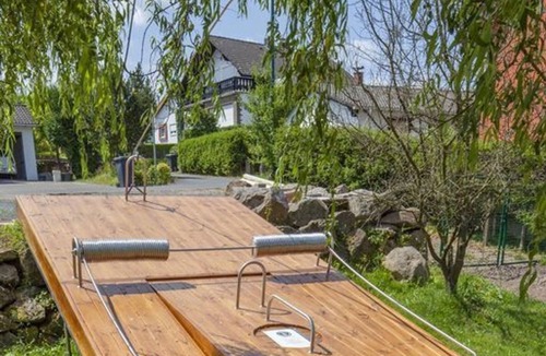 Neroth Apartment | Small Double Room with Breakfast Included - Spa and Wellness Hotel on the Eifelsteig*