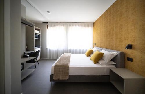 Bussolengo House | Small Guesthouse