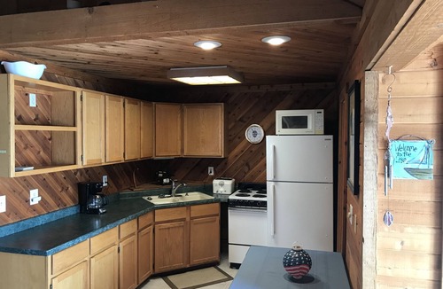 Maplewood House | Small house on Okauchee Lake!