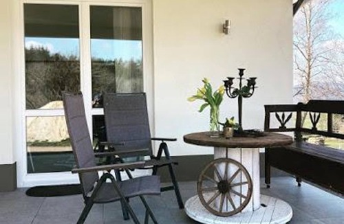 Muerlenbach Apartment | Small milk bar 6-bed vacation apartment Bathroom/WC wheelchair accessible. - Grindelborn farm,