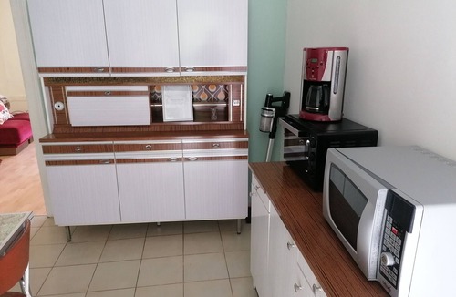 Saint-Claude Apartment | Small, peaceful apartment