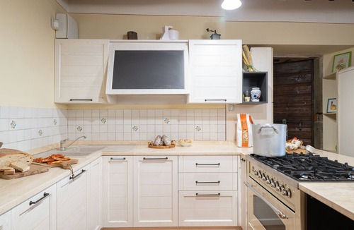 San Pietro a Cegliolo Villa | Small Poventa with beautiful swimming pool, bocce court and wood-burning oven