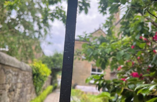 Haymarket Cabin | Small Private Guest cabin in lush green Dean Village, 0.7mile to City Centre