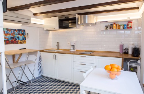 El Mercat House | Small private original building in the centre of Valencia