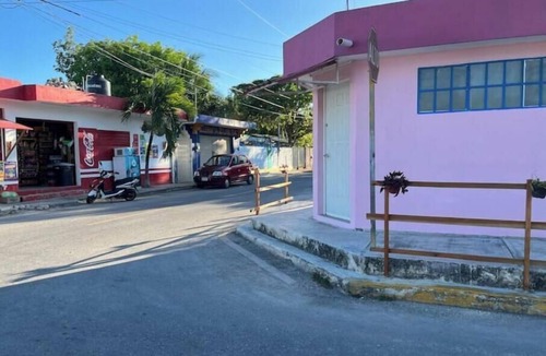 Chetumal Apartment | Small Private Studio with WiFi Ideal for Remote Working