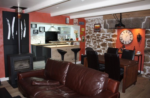 Plougonven House | Small quiet house