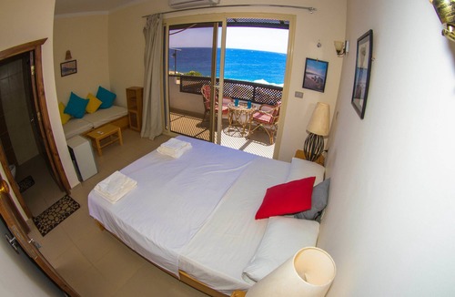 Dahab Apartment | Small Sea View Studio Dahab - Sleeps 2