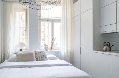 Ullanlinna Apartment | Small studio with spacious bathroom in Ullanlinna