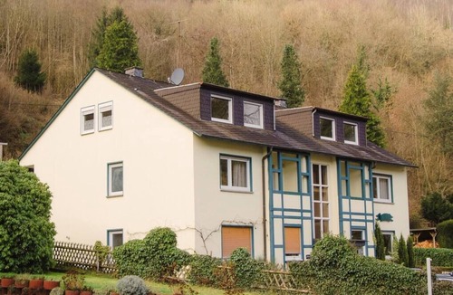 Trarbach Apartment | Small timeout, spring water shower, thermal spa incl.