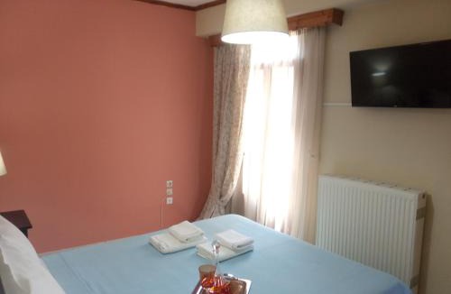 Konitsa Apartment | Small Town Apartment