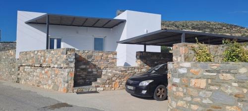 Nea Cryssi Akti House | Small Villa 4 two