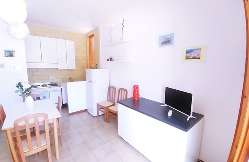 Specchiolla Villa | Small villa by the sea (Int. 2) 2 steps from the sea