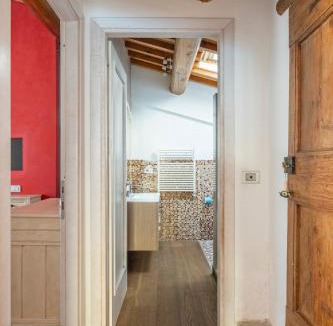 San Frediano House | Small Villa with parking