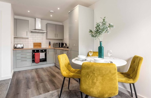 Rotherham Apartment | Smart 1 Bedroom Apartment in Central Rotherham