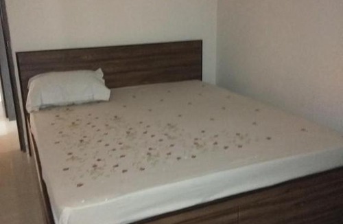 Dumdum House | smart airport couple friendly guset house
