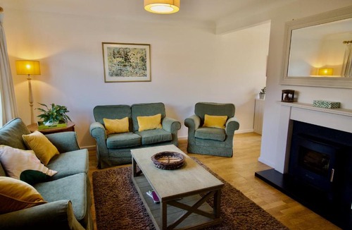 Cambridge House | Smart and Comfortable Cambridge House